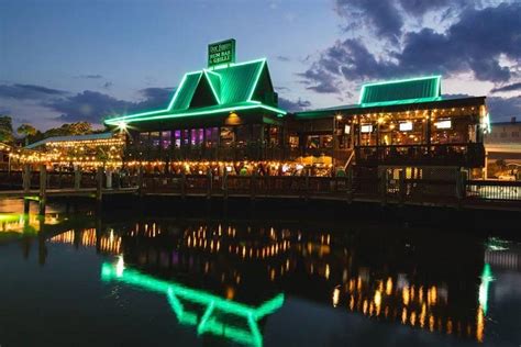 doc ford's rum bar and grill fort myers